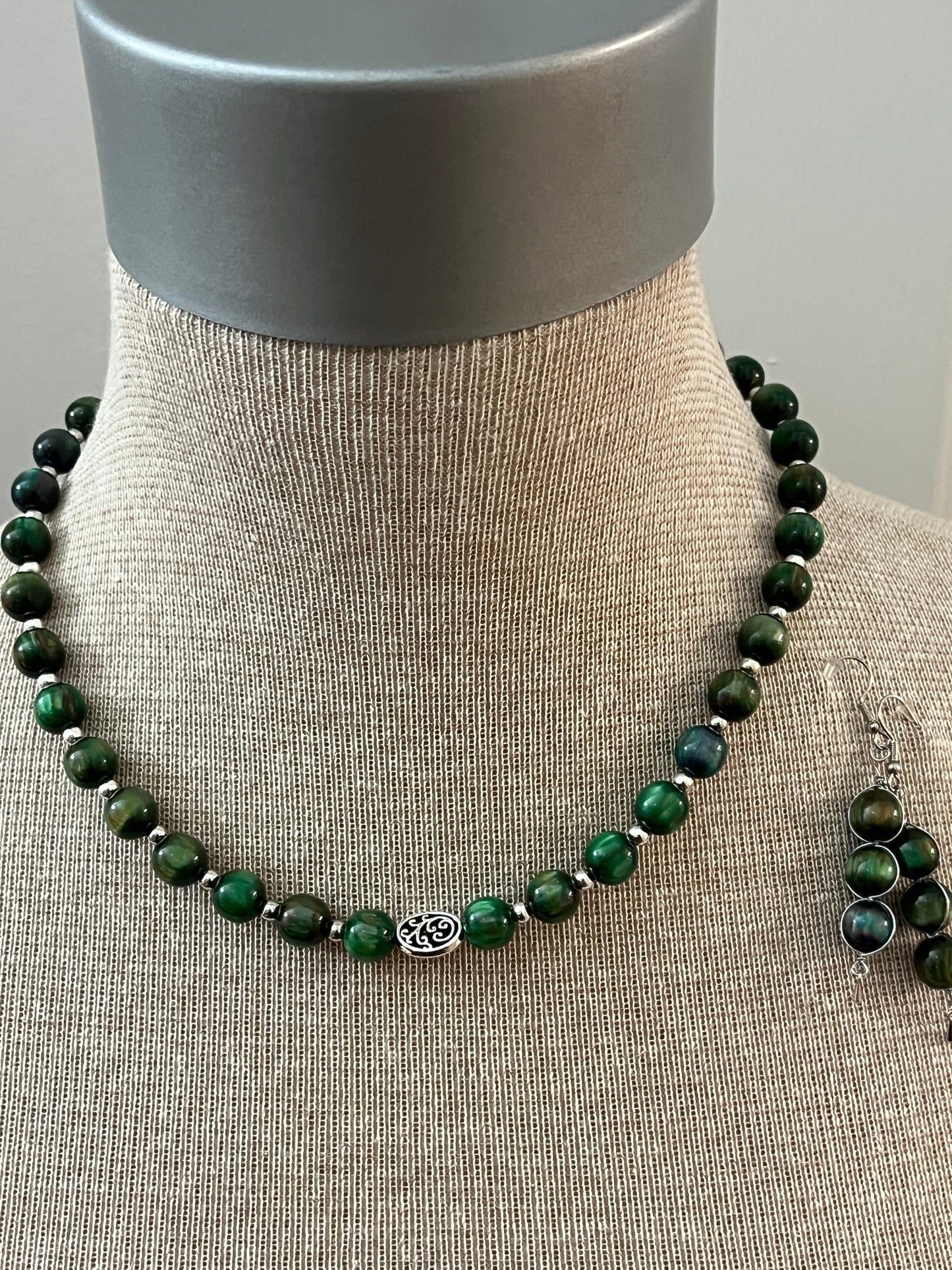 Regal Forest Green (marbalized effect) Necklace & Earring Set