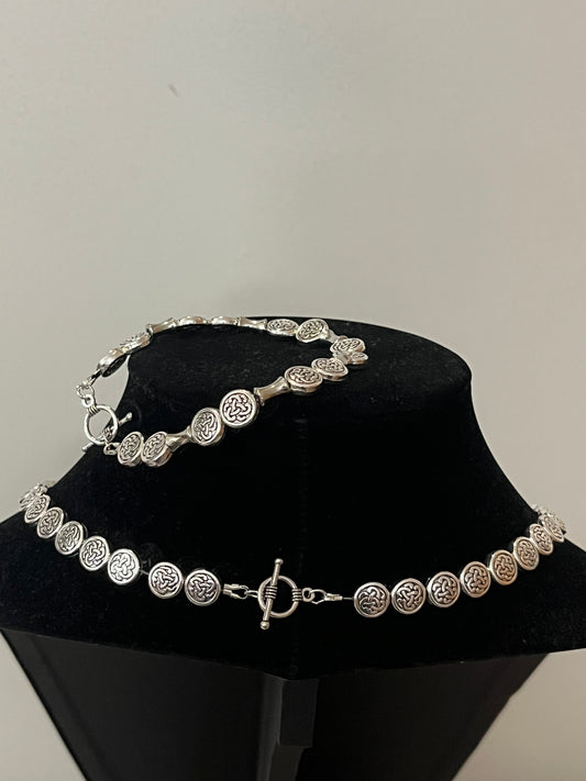 Necklace & Bracelet Set