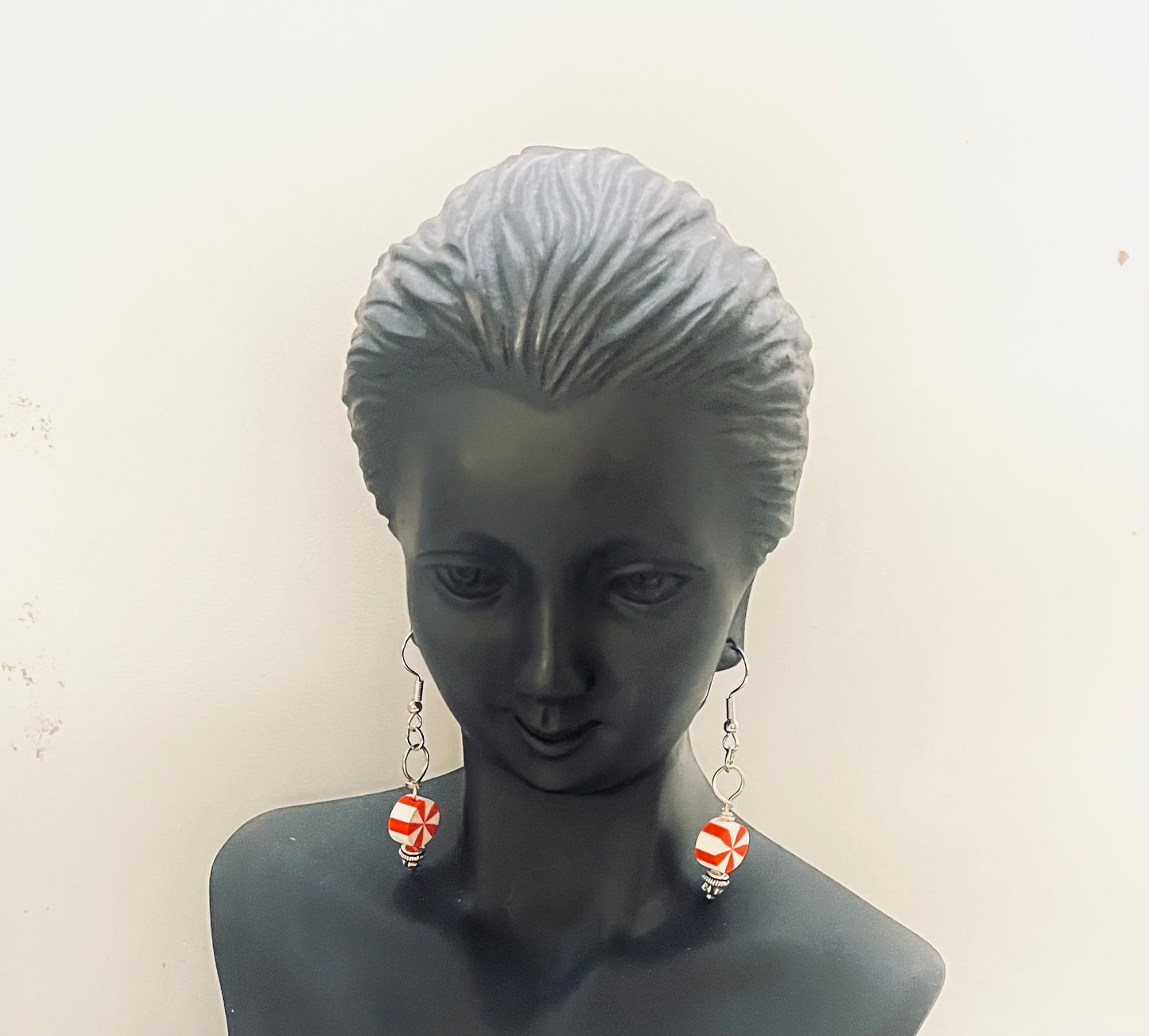 Playful Peppermint Duo - Red & White Beaded Necklace & Earring Set