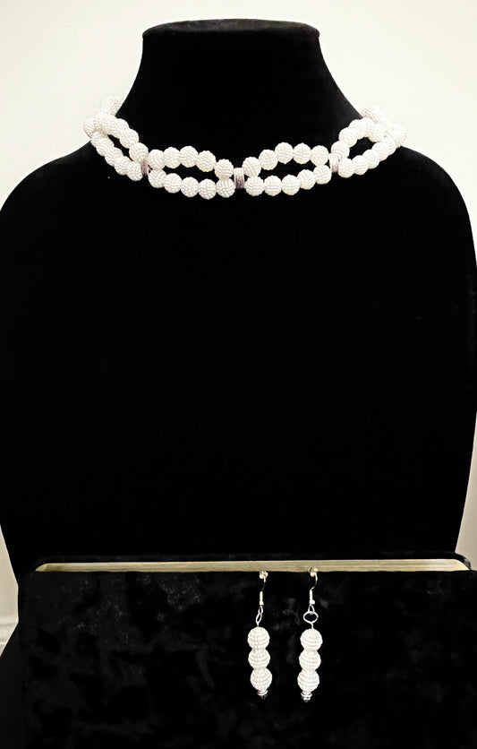 Costume Jewelry - Pearl Chocker & Earrings Set