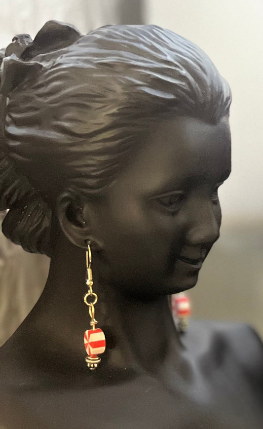 Playful Peppermint Duo - Red & White Beaded Necklace & Earring Set